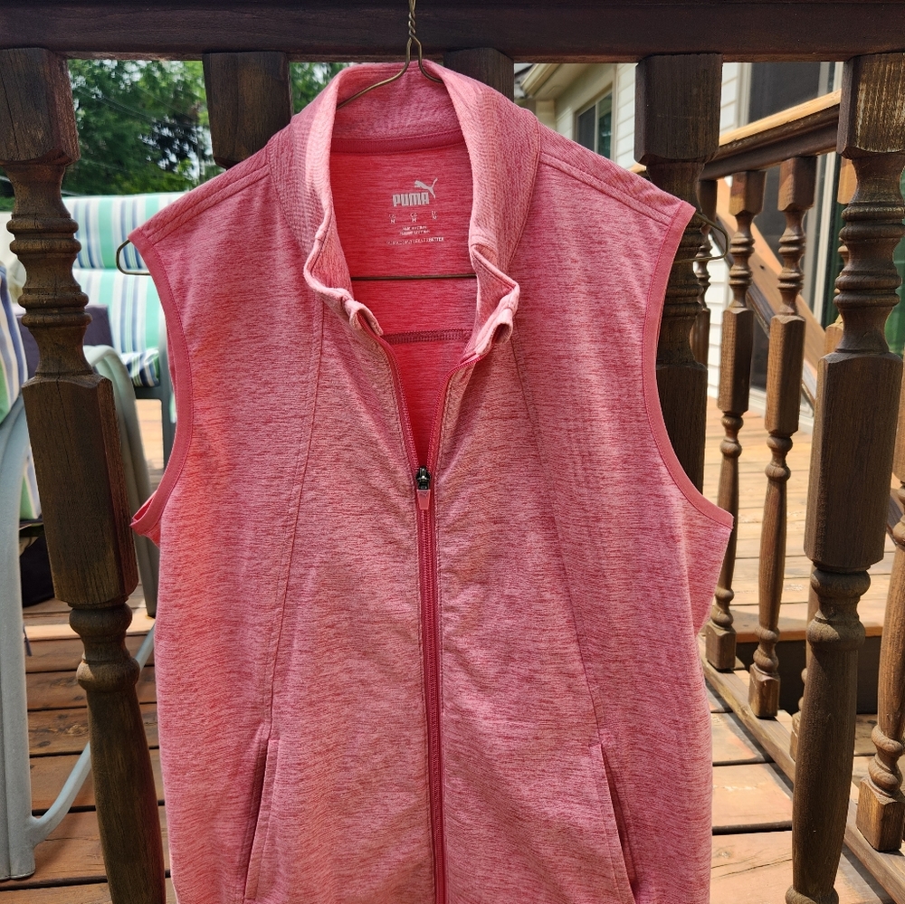 Puma Women's Cloudspun Warm Up Vest Size Medium